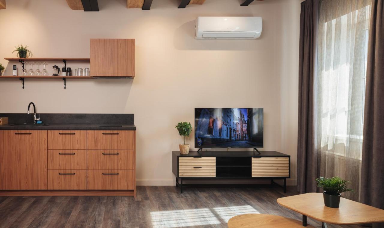 ריגה Colonel Suites & Apartments מראה חיצוני תמונה