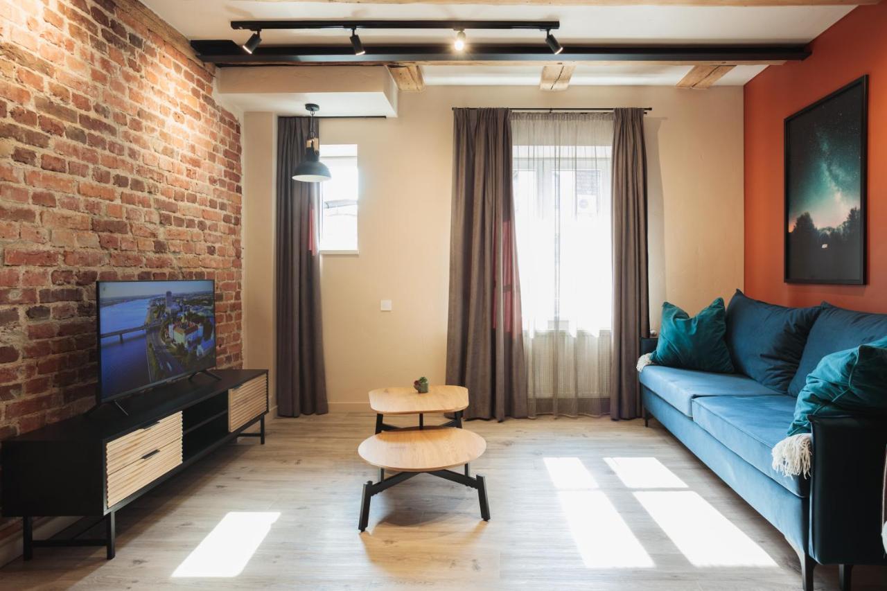 ריגה Colonel Suites & Apartments מראה חיצוני תמונה