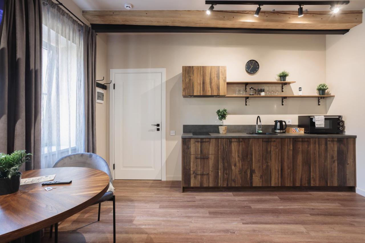 ריגה Colonel Suites & Apartments מראה חיצוני תמונה