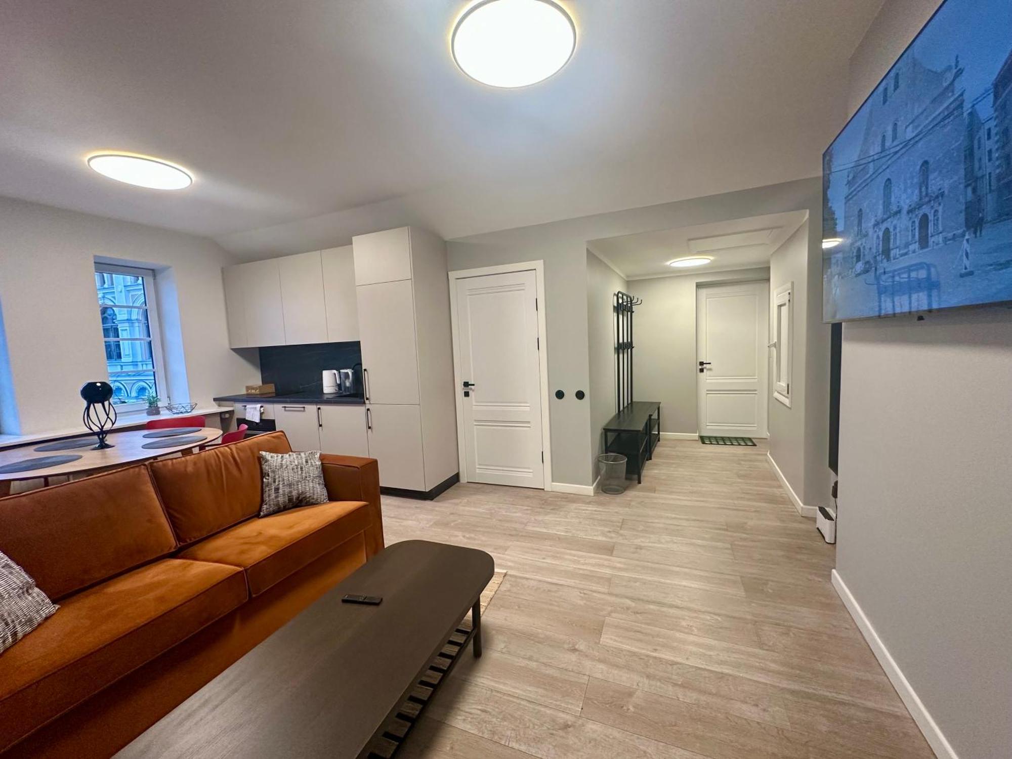 ריגה Colonel Suites & Apartments מראה חיצוני תמונה
