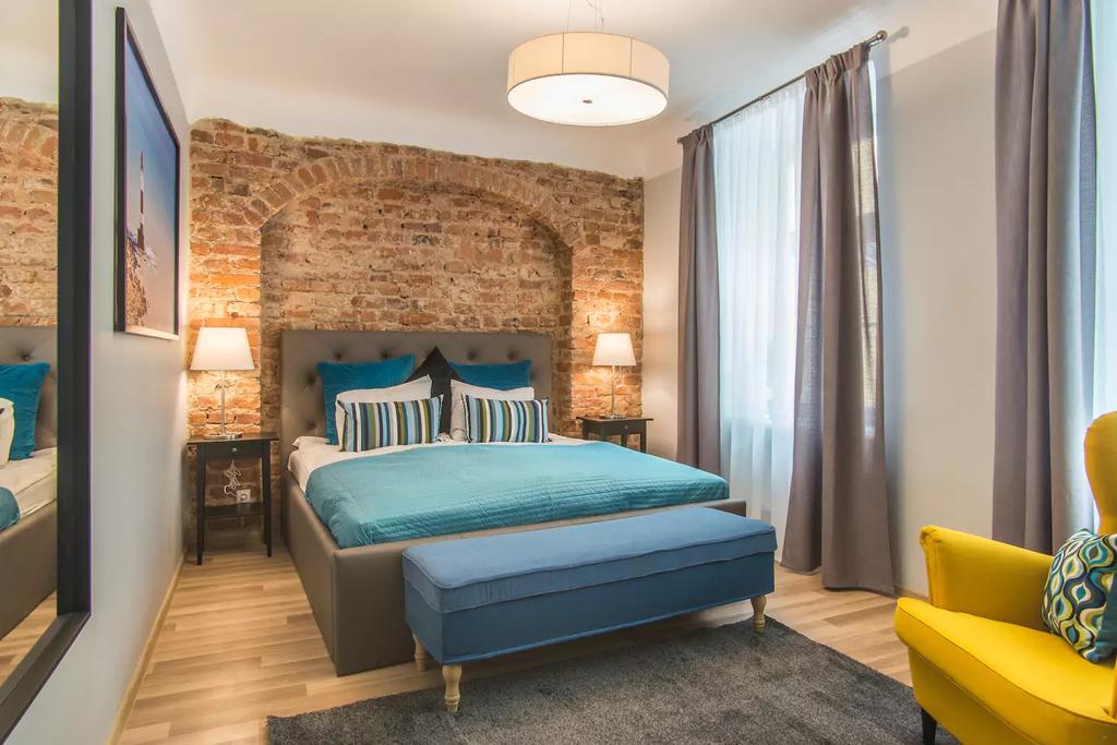 ריגה Colonel Suites & Apartments מראה חיצוני תמונה