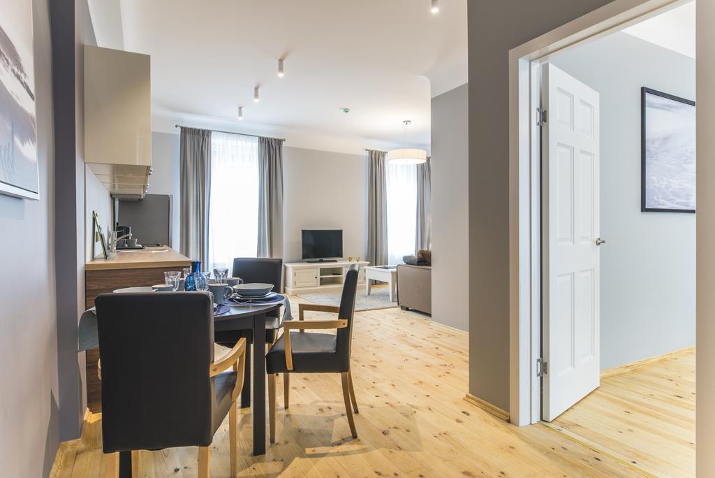 ריגה Colonel Suites & Apartments מראה חיצוני תמונה